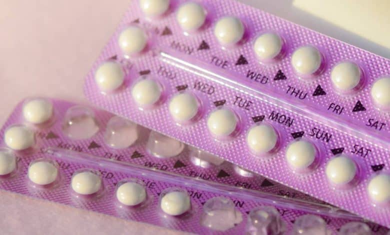 كيف تستخدم حبوب منع الحمل؟